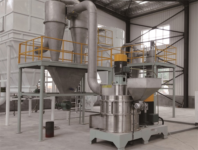 控制超細(xì)粉碎機加工粒度的因素